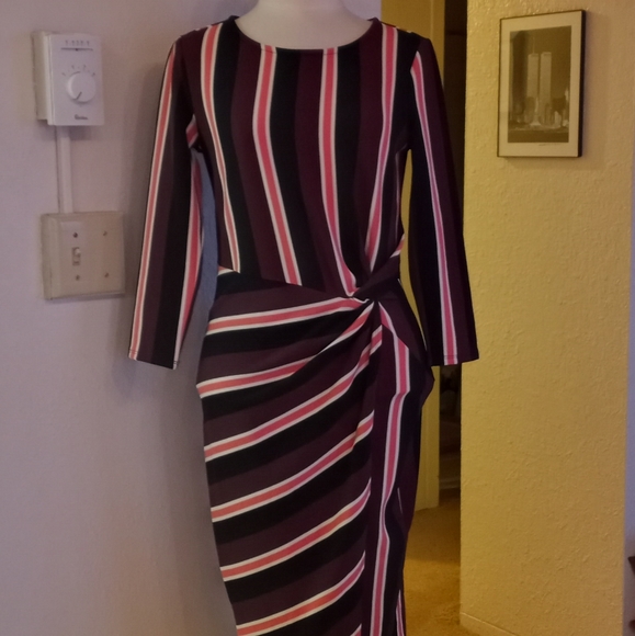 Socialite Multicolored Dress - Picture 8 of 15